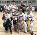 A Nintai Kyokushin Karate SE, Sarkad versenyzői, Debrecenben. Kép forrása: Szerző A Nintai Kyokushin Karate SE, Sarkad versenyzői, Debrecenben. Kép forrása: Szerző
