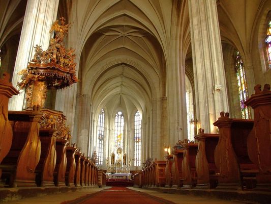 A Gyulafehérvári Római Katolikus Főegyházmegye február 12-én, ünnepi szentmisével nyitotta meg a Márton Áron 130 emlékévet Kolozsváron, a Szent Mihály Templomban, 87 évvel azután, hogy Márton Áront 1939. február 12-én, itt szentelték püspökké. Kép forrása: Wikidézet A Gyulafehérvári Római Katolikus Főegyházmegye február 12-én, ünnepi szentmisével nyitotta meg a Márton Áron 130 emlékévet Kolozsváron, a Szent Mihály Templomban, 87 évvel azután, hogy Márton Áront 1939. február 12-én, itt szentelték püspökké. Kép forrása: Wikidézet