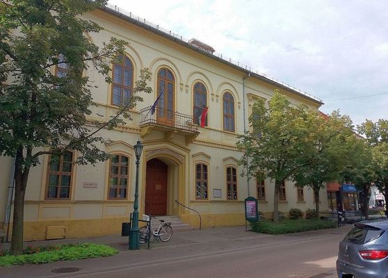 Hétfőn, kiállításmegnyitóra és előadásra is várják az érdeklődőket, a gyulai könyvtárba. Kép: Szőke Margit – Vitalap.hu Hétfőn, kiállításmegnyitóra és előadásra is várják az érdeklődőket, a gyulai könyvtárba. Kép: Szőke Margit – Vitalap.hu