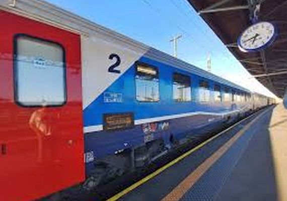 ster InterCity ütött el Mezőberény állomáson, egy embert. A képen Ister InterCity. A kép illusztráció. Kép forrása: Facebook ster InterCity ütött el Mezőberény állomáson, egy embert. A képen Ister InterCity. A kép illusztráció. Kép forrása: Facebook