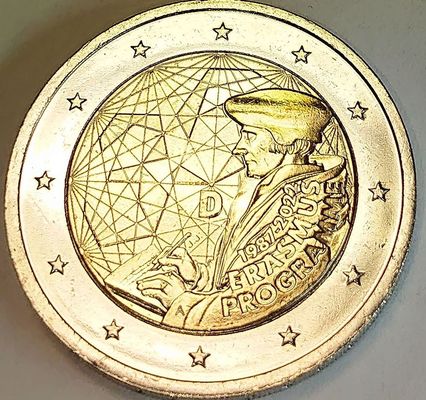 Kéteurós emlékérme az Erasmus-program 35. évfordulójára. Kép: HLW. Kép forrása: Wikipédia Kéteurós emlékérme az Erasmus-program 35. évfordulójára. Kép: HLW. Kép forrása: Wikipédia