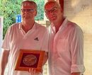 Elköszöntek az orosházi úszócsapat atyjától és mentorától, Schmidt Jenőtől. Kép forrása: Magyar Úszó Szövetség – Magyar Úszóválogatott Facebook-oldala Elköszöntek az orosházi úszócsapat atyjától és mentorától, Schmidt Jenőtől. Kép forrása: Magyar Úszó Szövetség – Magyar Úszóválogatott Facebook-oldala