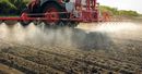 Az ország túlnyomó részén, közepes vagy nagyfokú mezőgazdasági aszály van. Porzik a talaj. A kép illusztráció. Kép: agroinform.hu Az ország túlnyomó részén, közepes vagy nagyfokú mezőgazdasági aszály van. Porzik a talaj. A kép illusztráció. Kép: agroinform.hu