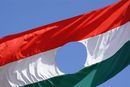Pénteken, az október 23-ai, nemzeti ünnepen, nyugat felől csökkenhet a felhőzet. A legtovább keleten, északkeleten maradhat felhős az ég, azonban ott is egyre inkább megszűnő jelleggel fordulhat elő további csapadék. Kép: Wikipédia Pénteken, az október 23-ai, nemzeti ünnepen, nyugat felől csökkenhet a felhőzet. A legtovább keleten, északkeleten maradhat felhős az ég, azonban ott is egyre inkább megszűnő jelleggel fordulhat elő további csapadék. Kép: Wikipédia