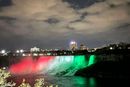 A Niagara-vízesést magyar nemzeti színekkel világították meg 2021. október 23-án. Kép: Magyarország Torontói Főkonzulátusának Facebook-oldala A Niagara-vízesést magyar nemzeti színekkel világították meg 2021. október 23-án. Kép: Magyarország Torontói Főkonzulátusának Facebook-oldala